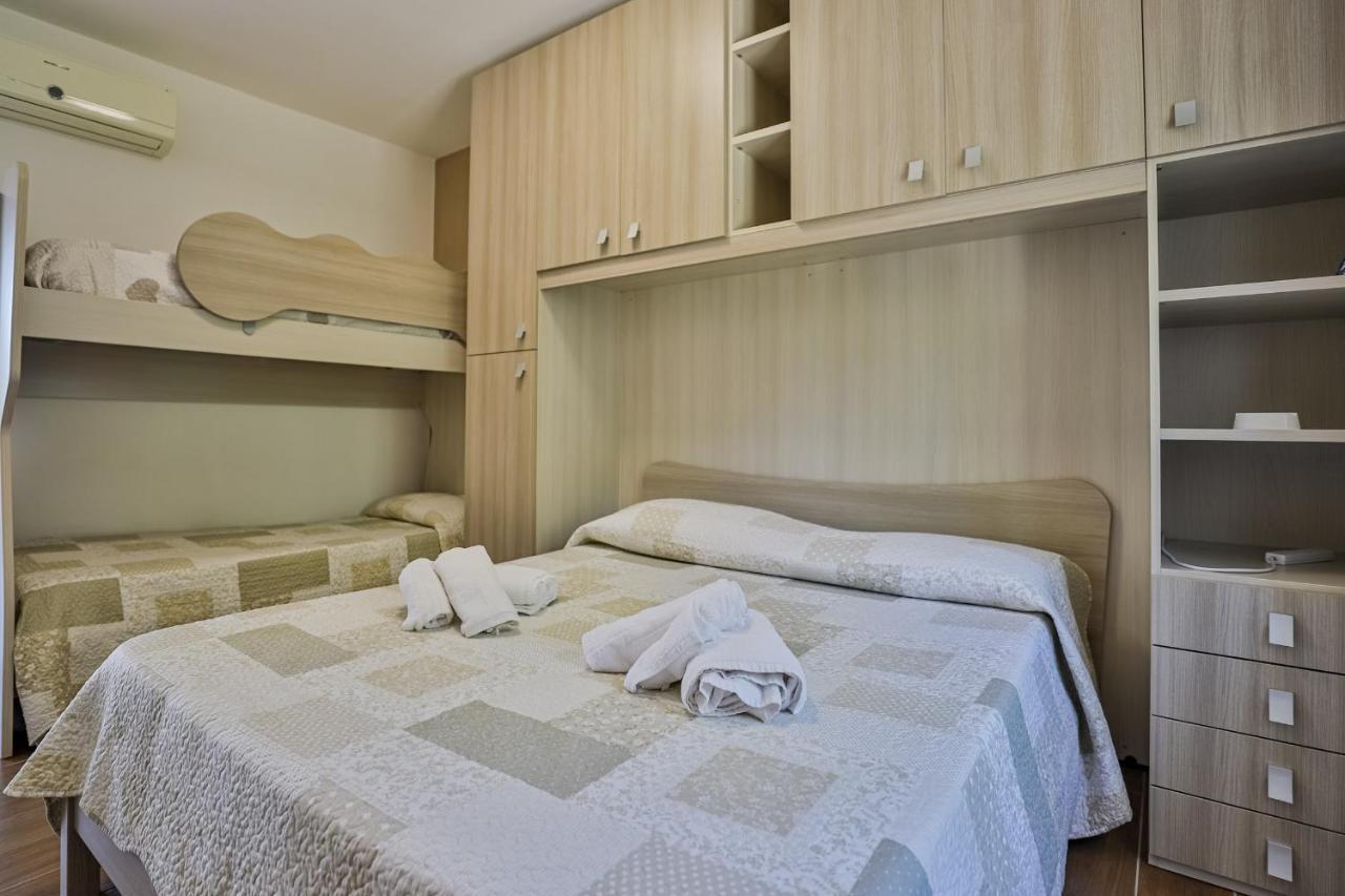 Il Pineto Paestum Food & Rooms Екстериор снимка