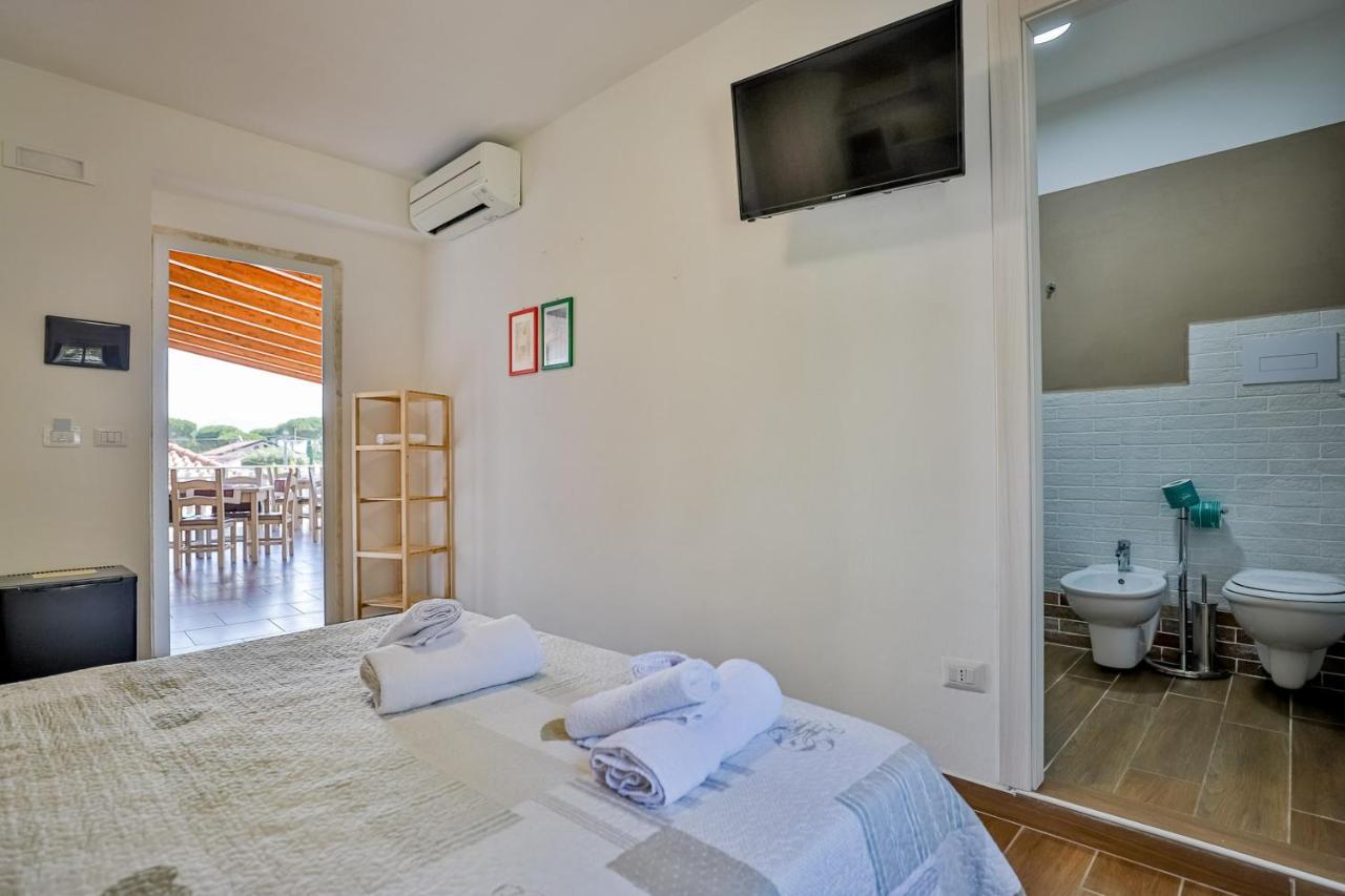 Il Pineto Paestum Food & Rooms Екстериор снимка