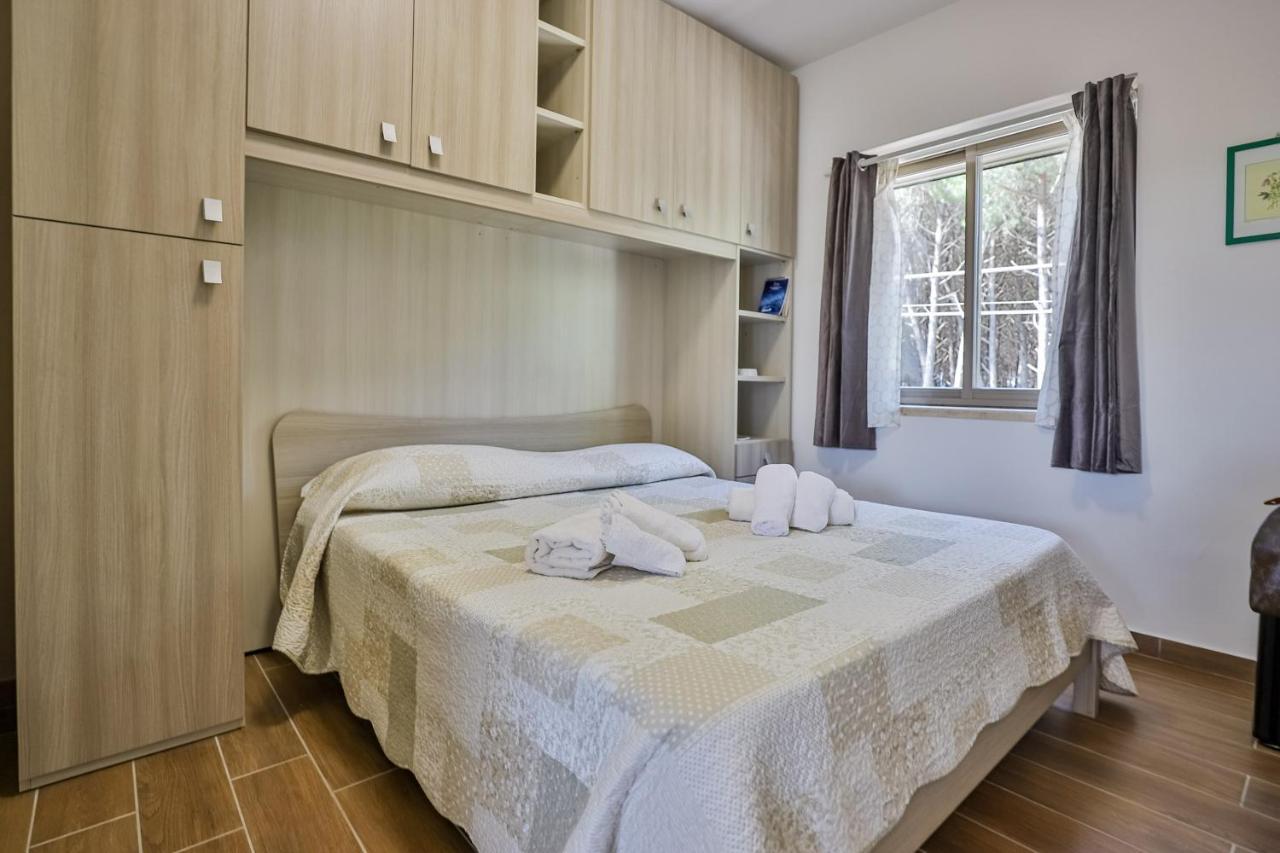 Il Pineto Paestum Food & Rooms Екстериор снимка