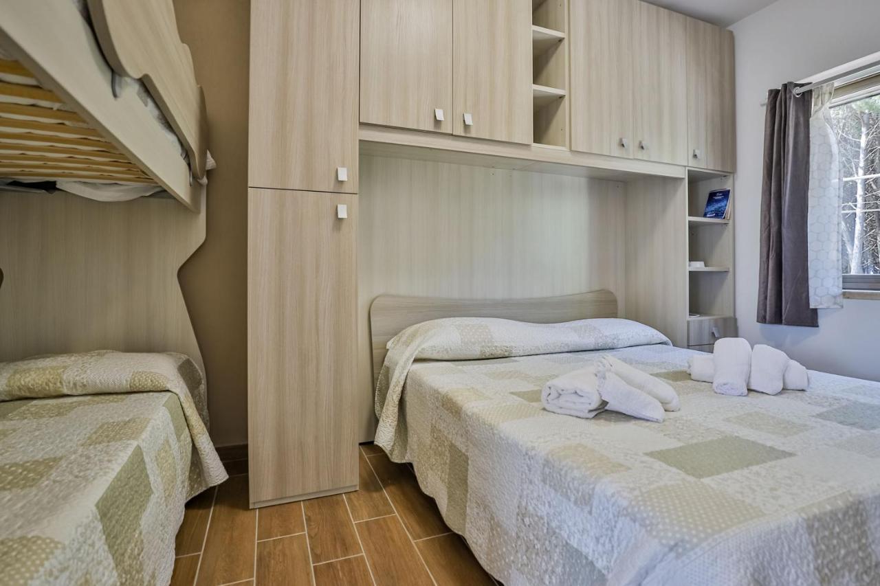Il Pineto Paestum Food & Rooms Екстериор снимка