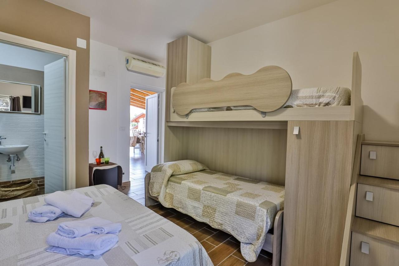 Il Pineto Paestum Food & Rooms Екстериор снимка